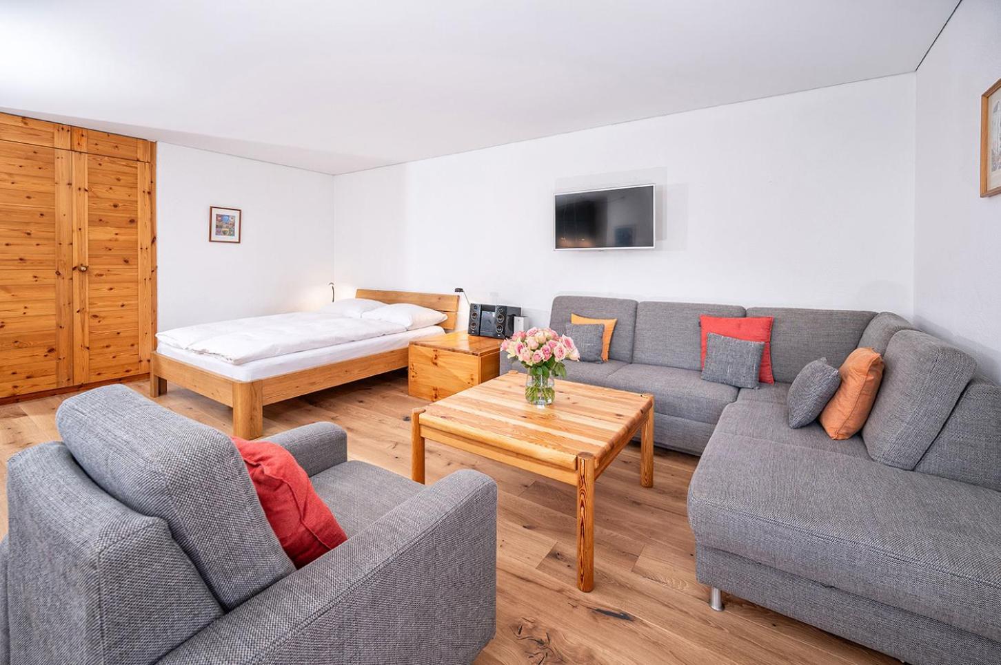 Schweizerhof Ferienwohnungen Lenzerheide 1 חדר תמונה